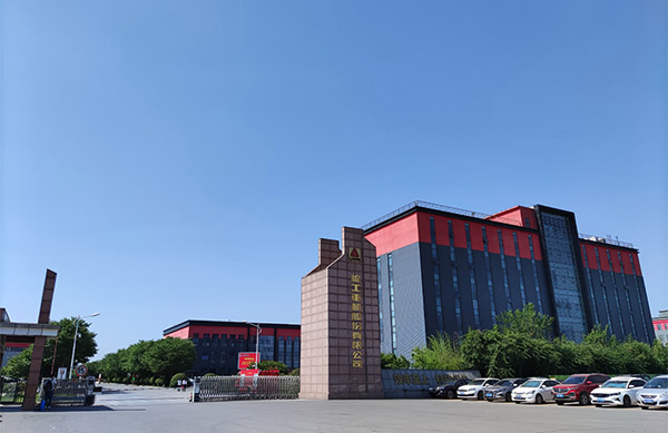 米兰·(milan)中国官网-球迷群英汇聚重机